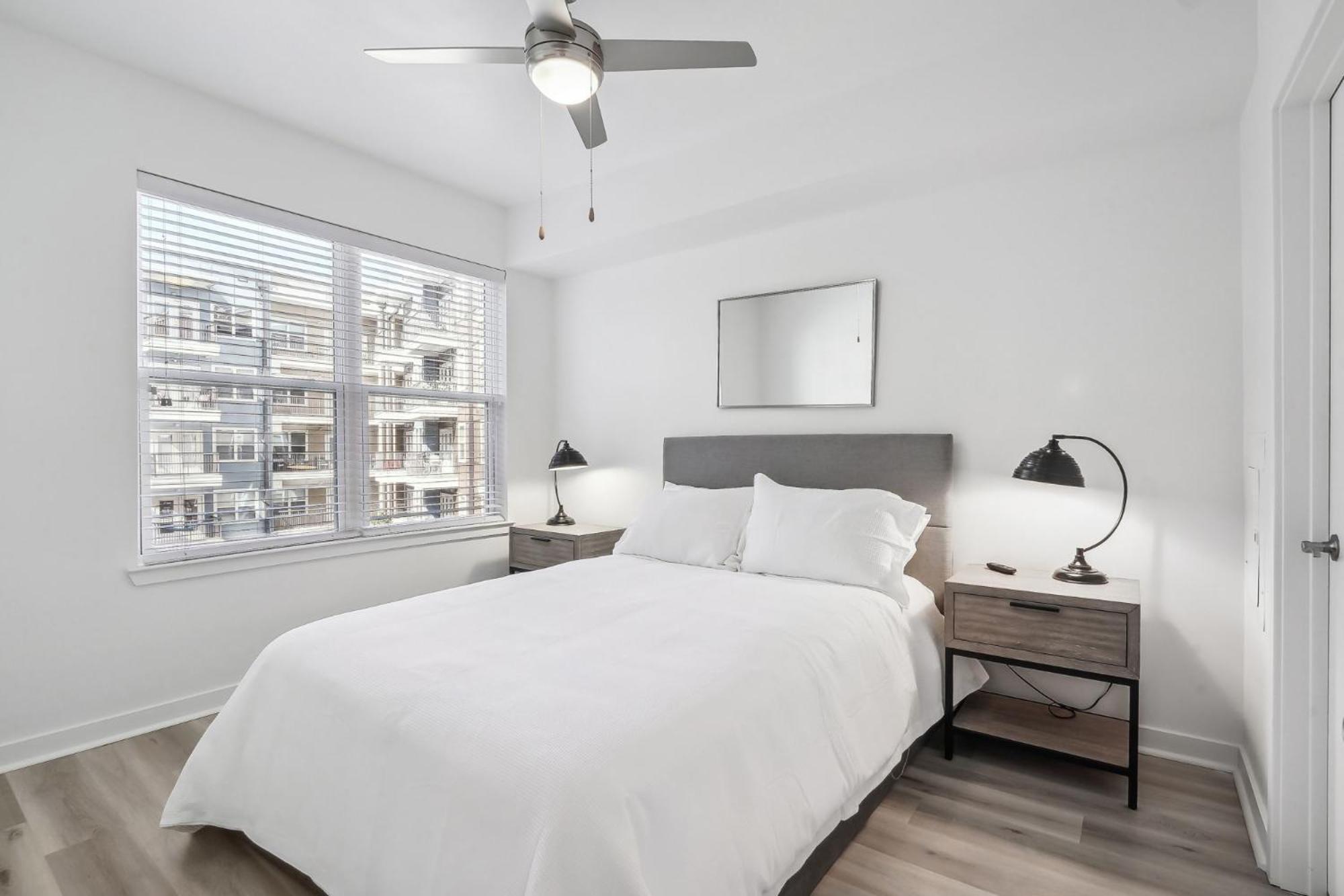Premium Apartments And Studios At Midtown 205 In ชาร์ล็อต ภายนอก รูปภาพ